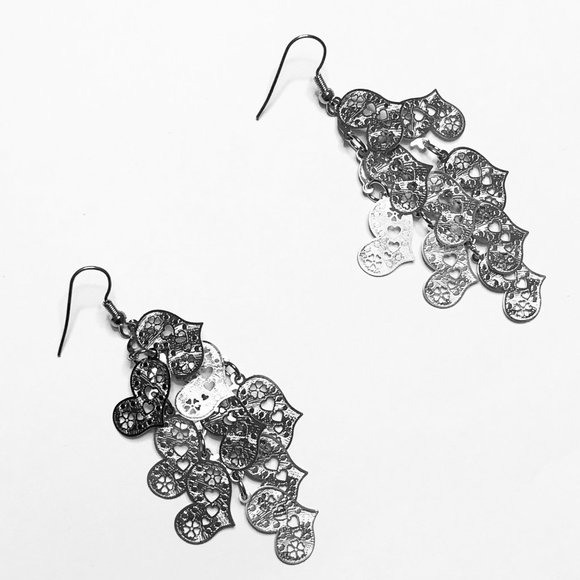 Silver Winard Heart Cluster Dangle Earrings - Picture 6 of 6